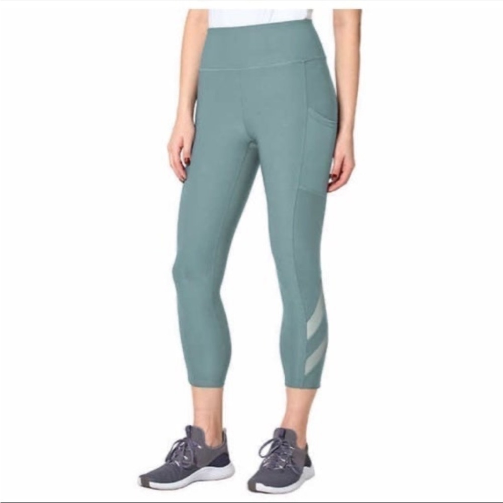 Mondetta Ladies' Mesh blue teal Capri Leggings